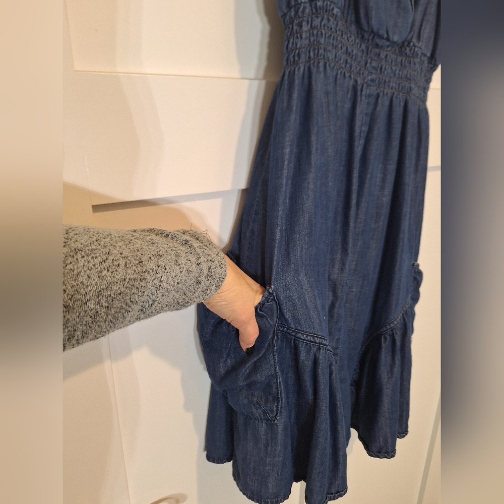 INC International Concepts Soft Chambray Denim Mini Dress Smocked Waist Size 4 - Picture 8 of 16